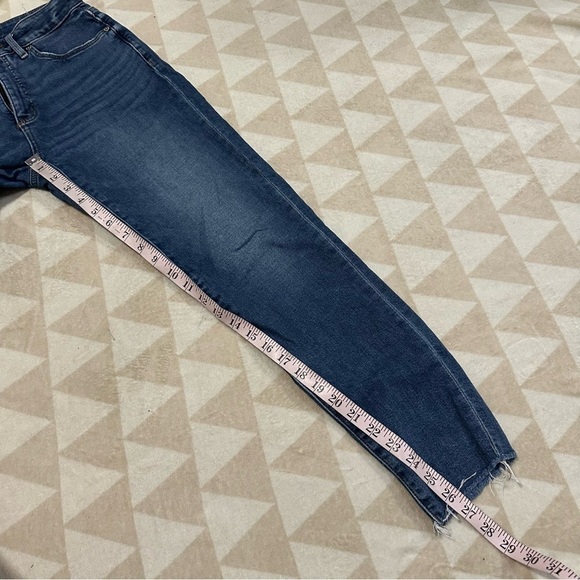 Ann Taylor loft the survey skinny raw hem jeans - Picture 4 of 6